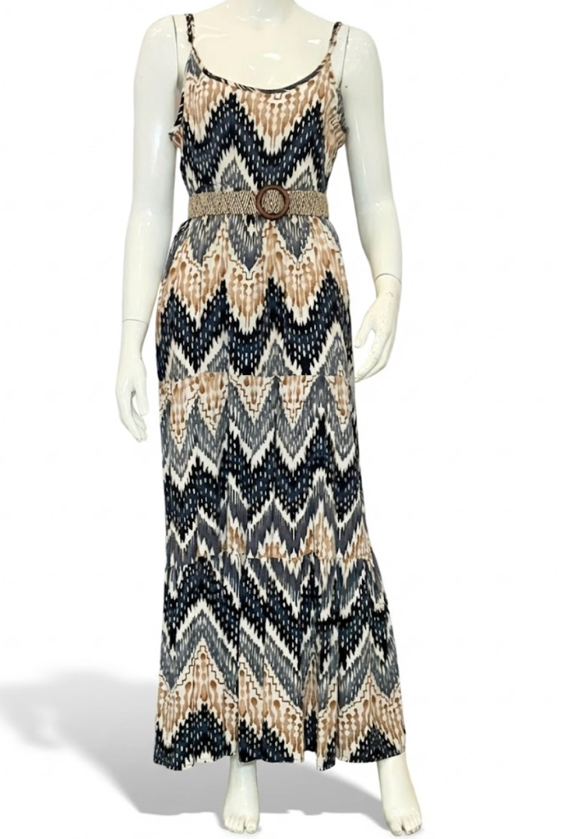 Robe bohème longue à motif géométrique – Ceinture tressée
